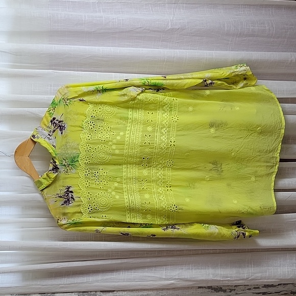 Johnny Was Silk Chartreuse Floral Long Sleeve Shirt Size M - Picture 6 of 10